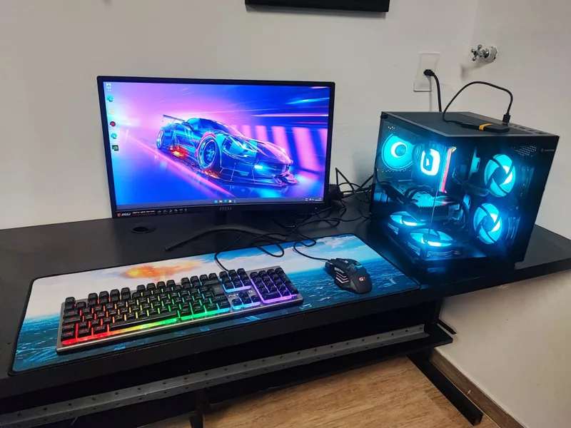 Setup de PC Gamer atendido pela Recovery